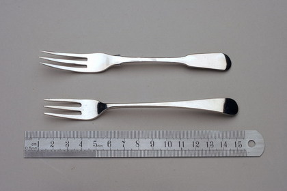 Cape konfyt (preserve) fork - Old English pattern